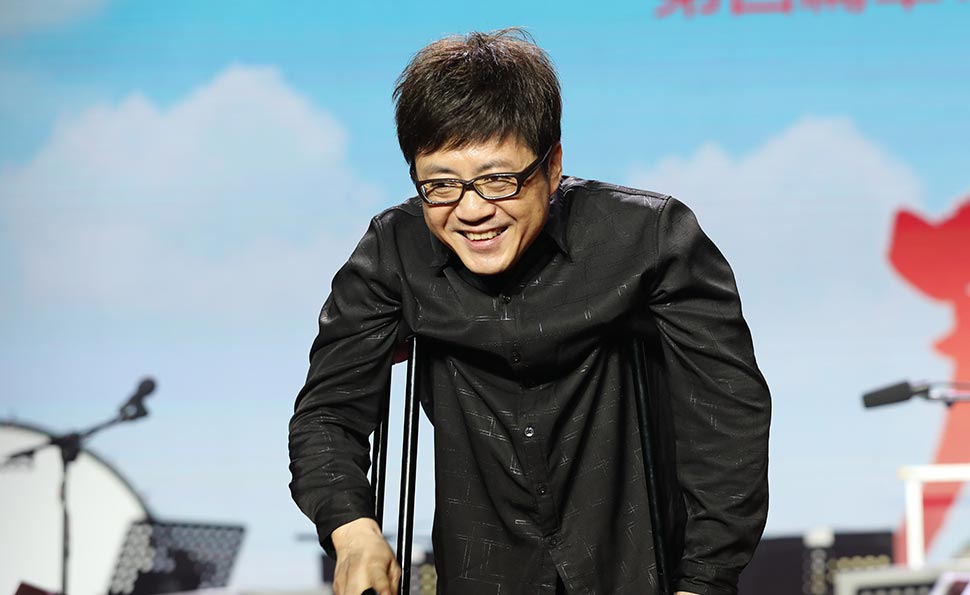 李琛演唱《窗外》